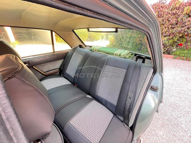 Peugeot 504