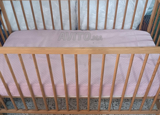 lit bébé et Matela 