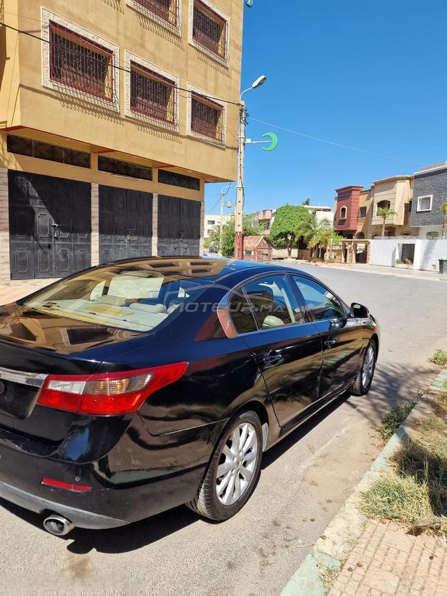 Renault latitude 2012 
