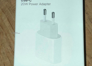 Apple USB-C Power Adapter 20W