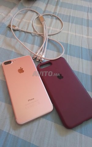iphone 7 plus 32gb 84 état/ afficheur problème/