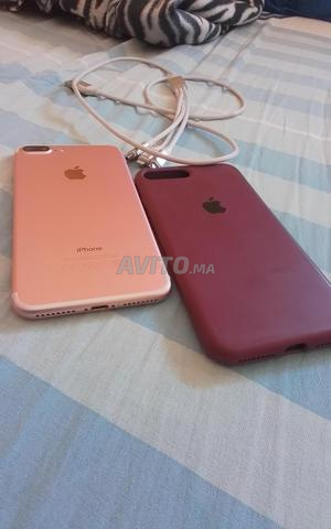 iphone 7 plus 32gb 84 état/ afficheur problème/ - 2