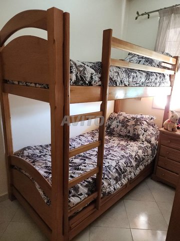 2 jeux de lits superposés  à vendre