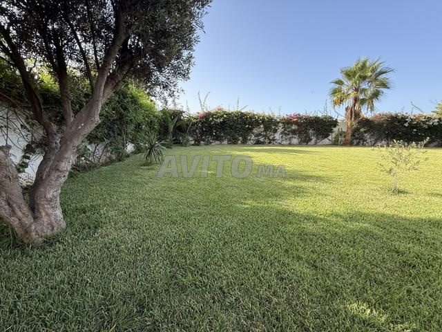 VILLA NEUVE 1200M A LOUER À AIN DIAB VU MER - 2