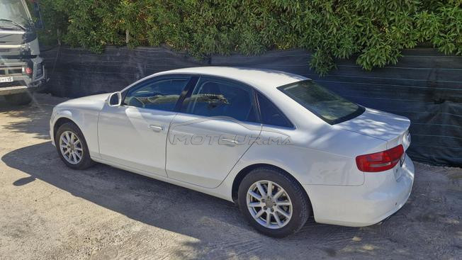 AudiA4.       