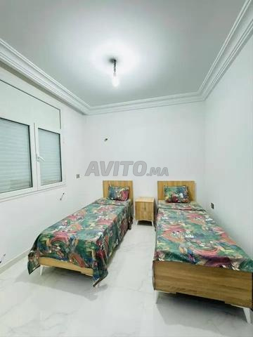 شقة نقية امام ماكدونالدز للكراء اليومي 