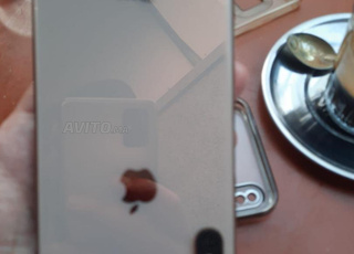 iPhone xs max 256 go 79 battery 