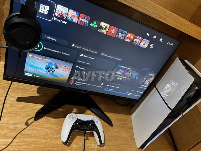 Ps5 slim 1tb presque neuve