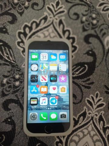 هاتف مستعمل ولكنه في حالة جيدة 