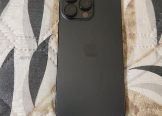 iphone 16 pro max Black titanuim 