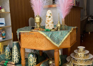 كراء جلسة الحناء ، تكاشط عصرية و صناديق الهدية 