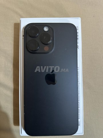 iphone 15 pro max 256 gb 93 batterie