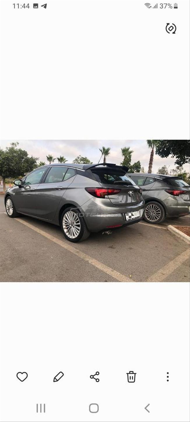 Opel Astra Diesel Manuelle 2017 à Casablanca