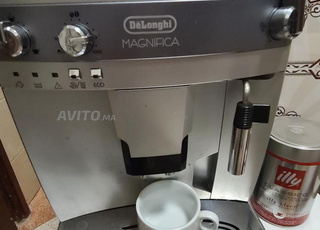 Machine à café Delonghi 