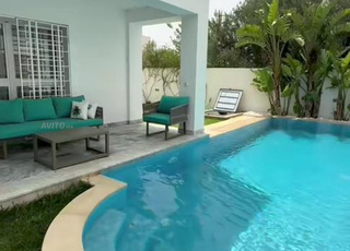  villa piscine et grande jacozzi bo