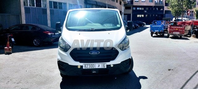 Ford transit custom 2020 lmlih tbarkalah