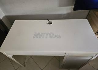 IKEA bureau 105 X 50cm  IKEA Micke desk 105 X 50cm