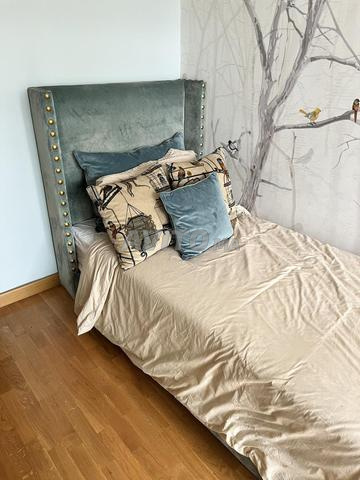 tres jolie lit une place 1 m/ 1,90 - 2