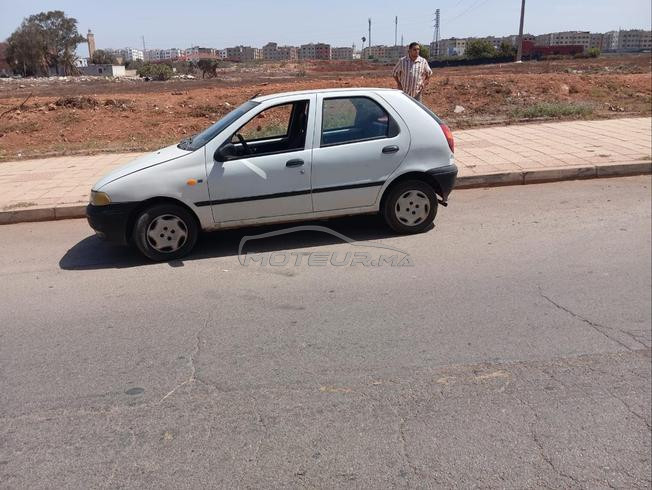 فيات باليو 1999 بيضاء فحالة جيدة 