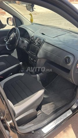 Dacia Lodgy Diesel Manuelle 2021 à Agadir