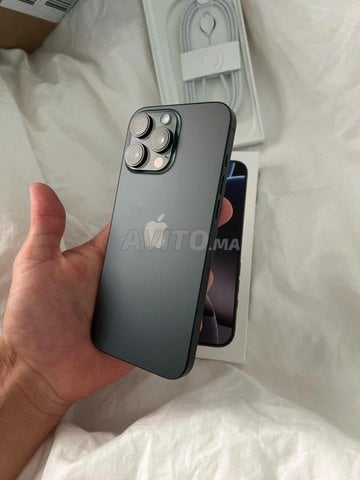 iPhone 16 Pro Max 256 Go comme neuf 
