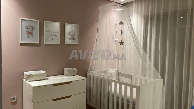 lit bebe et commode bois massif 