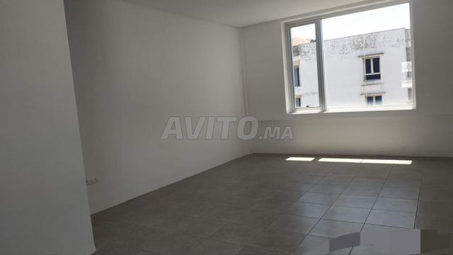 مكتب بلاتو للإيجار في حي بارك - 2