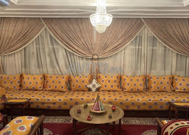 maison 3 etages ,3 garages ,5min du carrousel