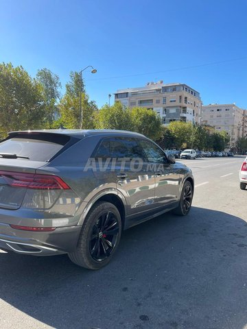 audi q8 2021 