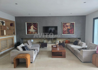 À vendre villa à Bouskoura 