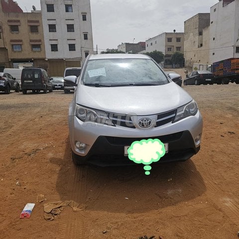 TOYOTA RAV4 (4×4) MODEL 2016 Diesel 8CV