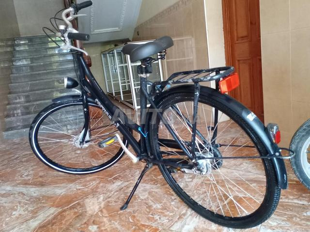 vélo en bon état marque cortina