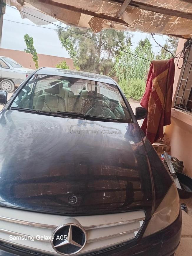Mercedes-Benz 220 Diesel Automatique 2007 à Agadir