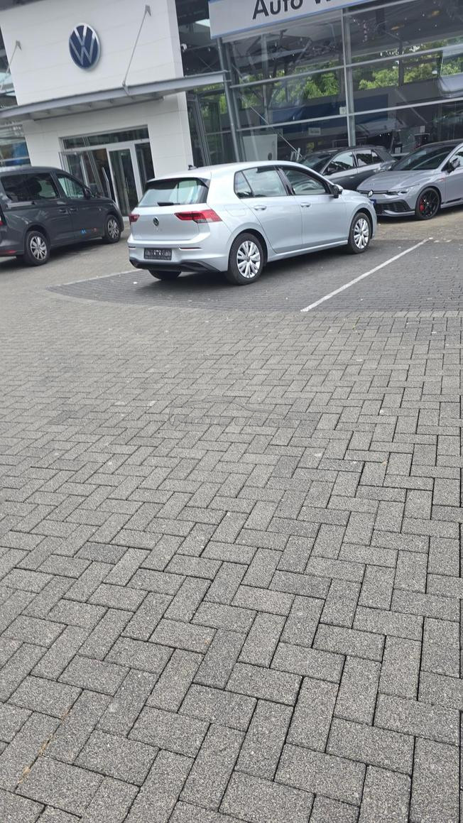 Golf 8  Modell 2020 deouane 2025