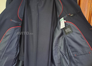 costume BOOS orijinal taille 48 neuf 