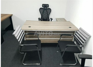 fabrication bureau sur mesure تصنيع مكاتب  fès