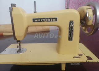 مكنة خياطة 