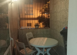 شقة جميلة للبيع في عين عتيق