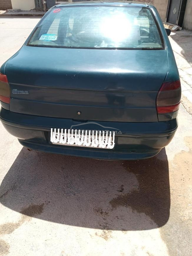 فيا سيينا بحالة ممتازة وجيدة 