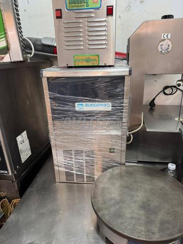 machine a glaçons professionnel 