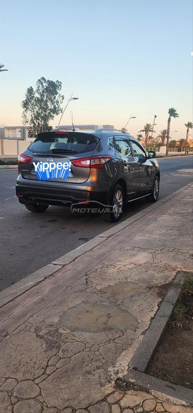 nissan Qashqai 2017 tout options 1800000km