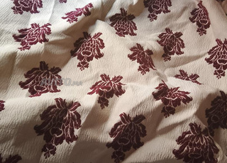 طلامط و مخاد بحالة جيدة جدا 