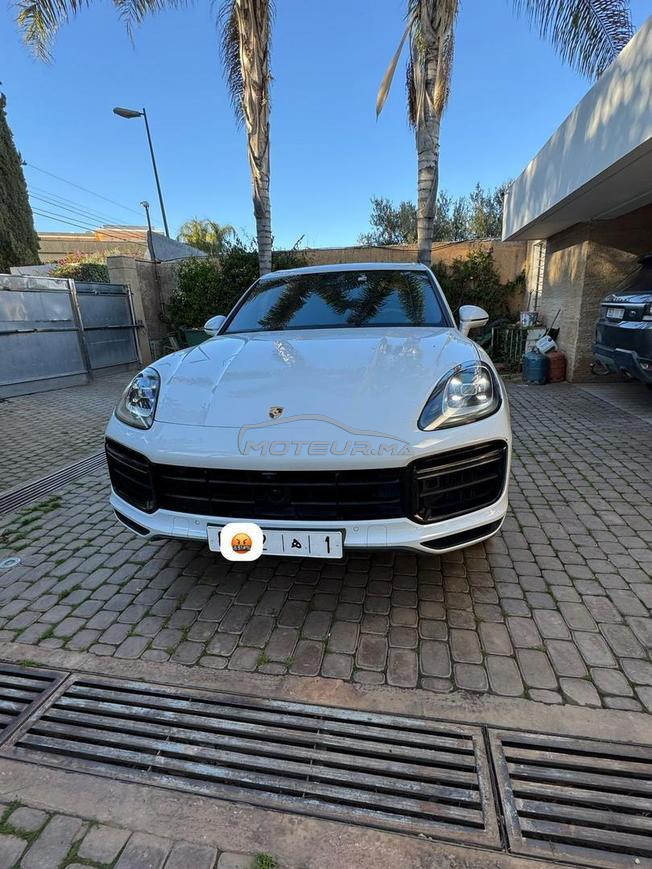 Porsche Cayenne Essence Automatique 2018 à Meknès