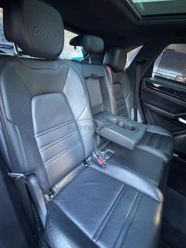 Porsche Cayenne Essence Automatique 2018 à Meknès