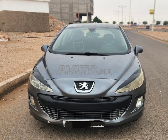 Peugeot 308 Essence Manuelle 2009 à Agadir