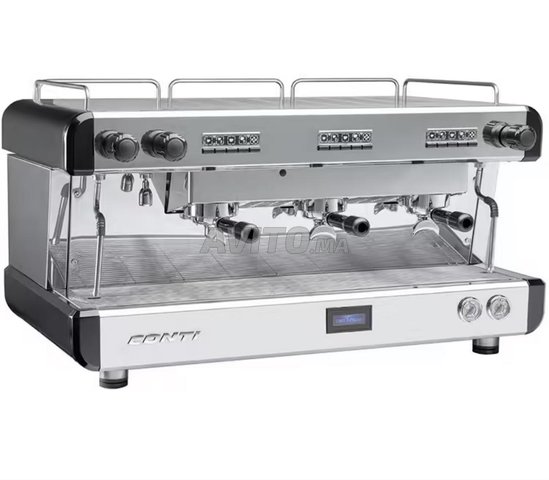 Machine à café 3 groupes Conti avec moulin pro