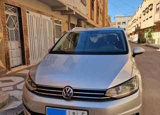 Douane 2020, moteur 1.6, 7 places.