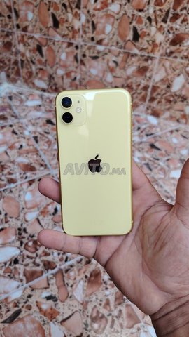  iphone 11 64 GB 4GB
