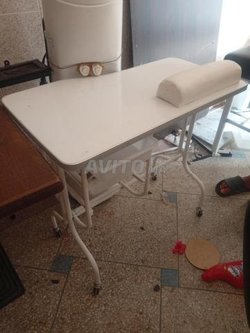 Materiel pour salon femme - 2