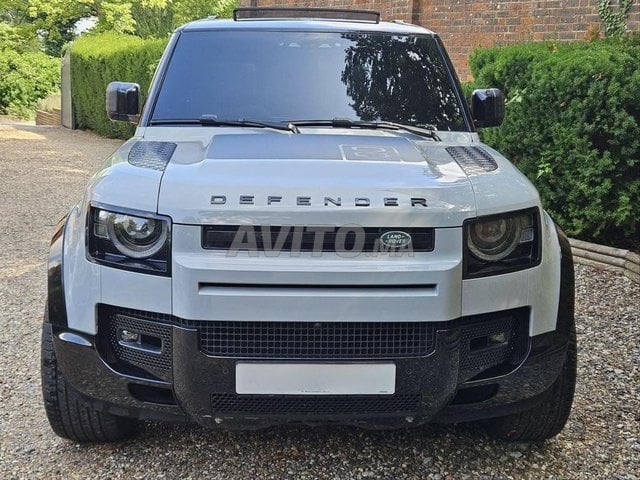 Land-Rover Defender 90 V6 P400 MHEV X-DYNAMIC HSE 